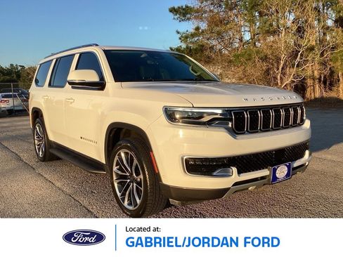 Used 2022 Jeep Wagoneer Series II w/ Premium Group I image 1