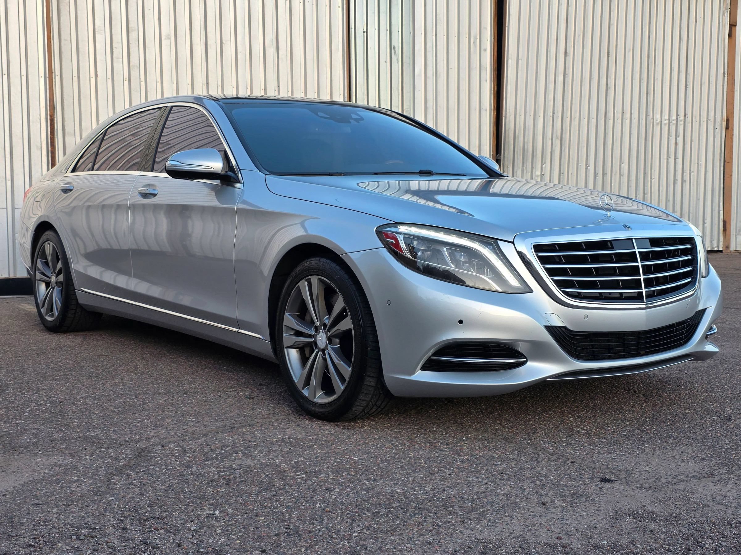 Used 2016 Mercedes-Benz S 550 Sedan image 4