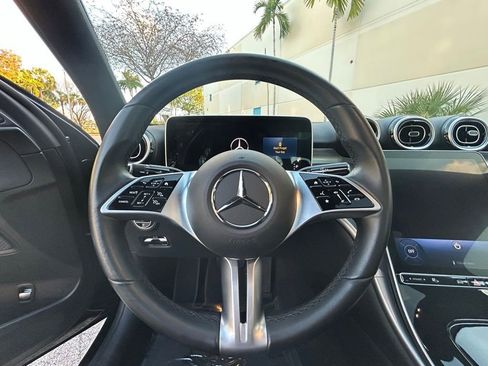 Used 2025 Mercedes-Benz C 300 Sedan image 19