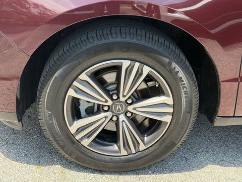 Used 2017 Acura MDX SH-AWD image 11
