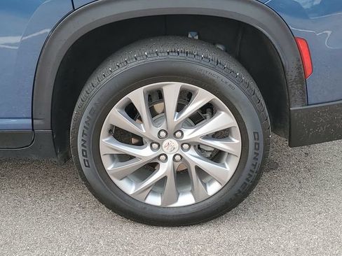 Used 2025 Buick Enclave Preferred w/ Trailering Package, 5000 lbs. FWD image 35