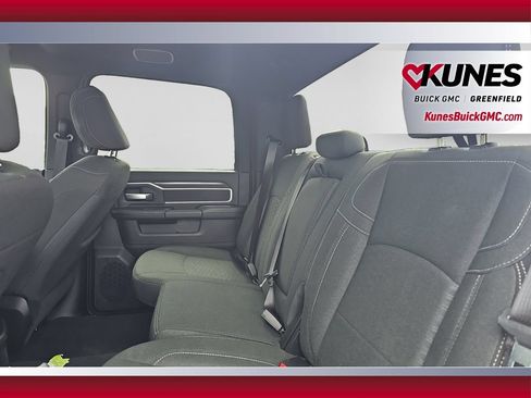 Used 2026 RAM 2500 Big Horn AWD/4WD image 17