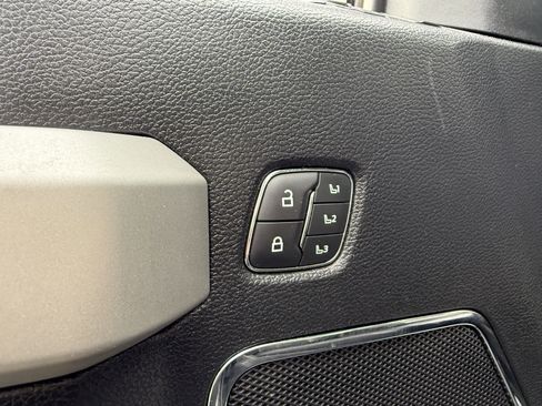 Used 2021 Ford F250 Lariat image 13