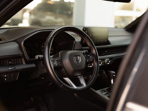 Used 2025 Honda CR-V Sport-L image 14