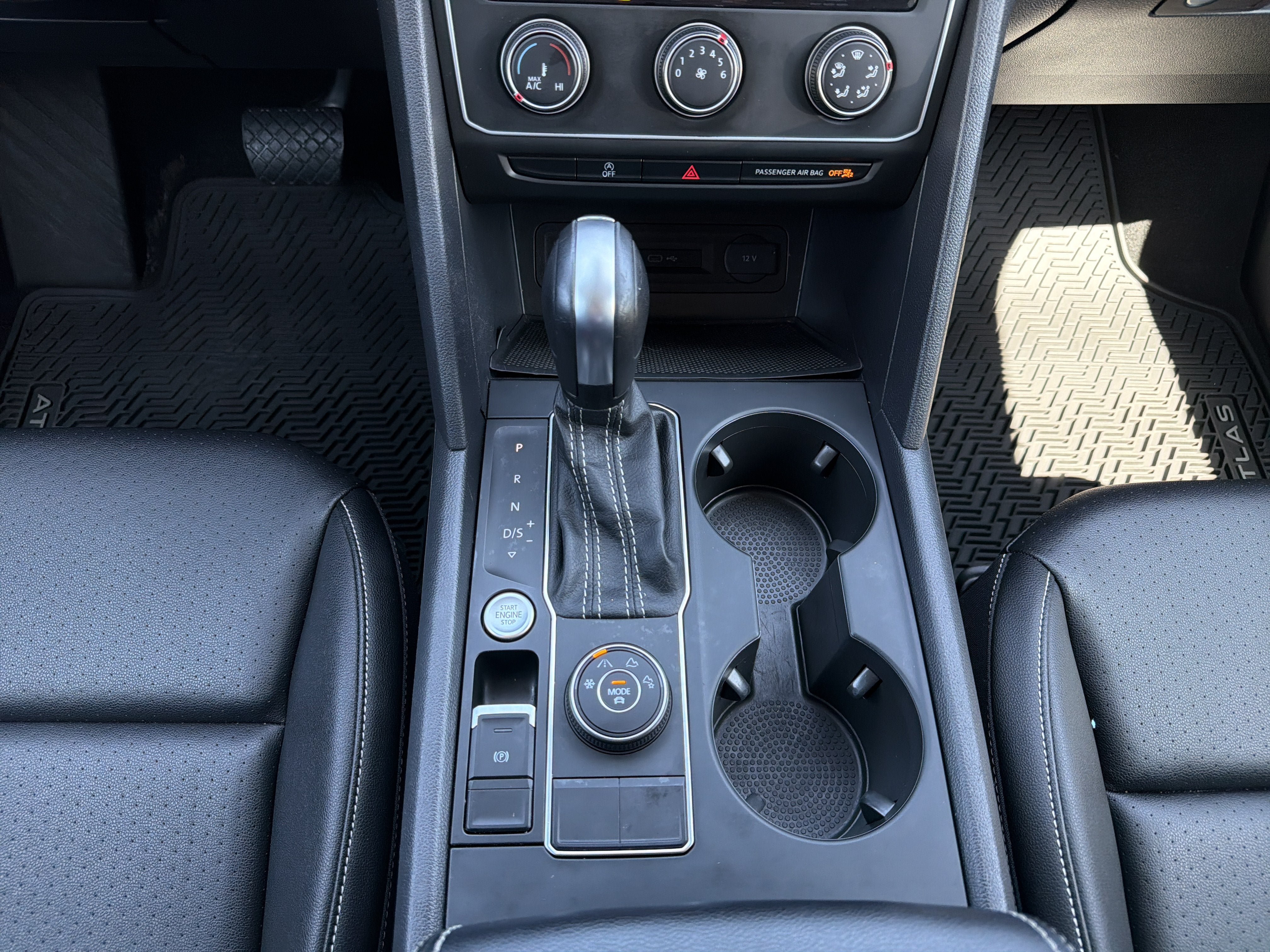 Used 2022 Volkswagen Atlas SE AWD/4WD image 21