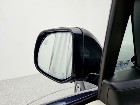 New 2026 Land Rover Range Rover SE AWD/4WD image 23
