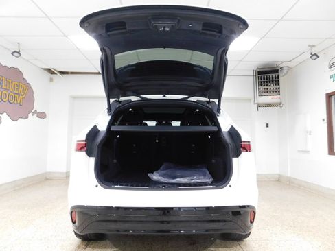 Used 2023 Jaguar F-PACE S AWD/4WD image 61