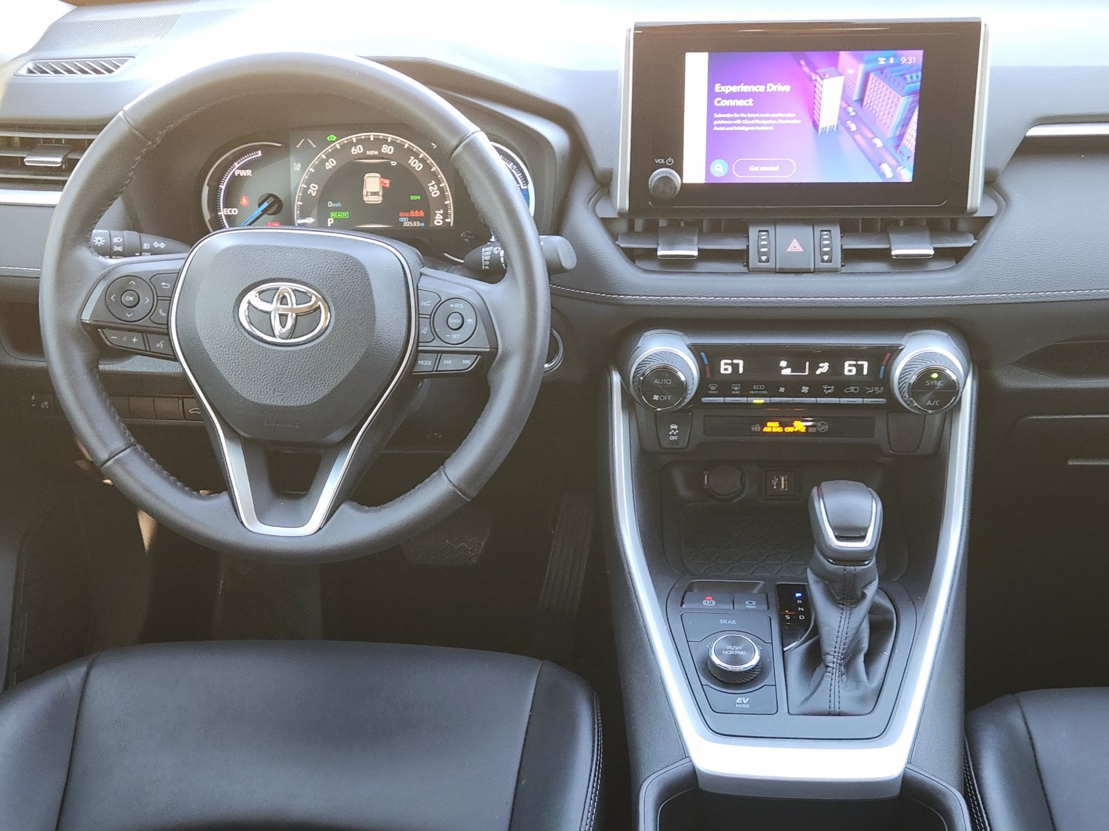 Used 2024 Toyota RAV4 XLE Premium AWD/4WD image 30