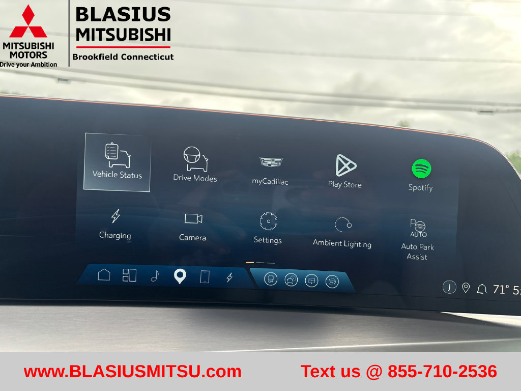 Used 2026 Cadillac Vistiq Sport AWD/4WD image 32