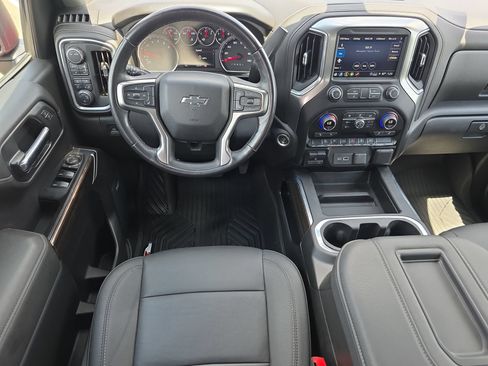 Used 2021 Chevrolet Silverado 1500 LT Trail Boss w/ Convenience Package II AWD/4WD image 12