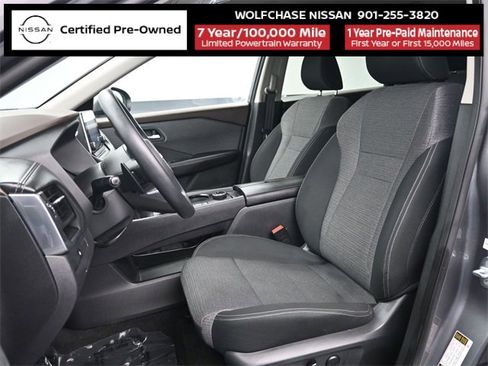 Certified 2023 Nissan Rogue SV image 18