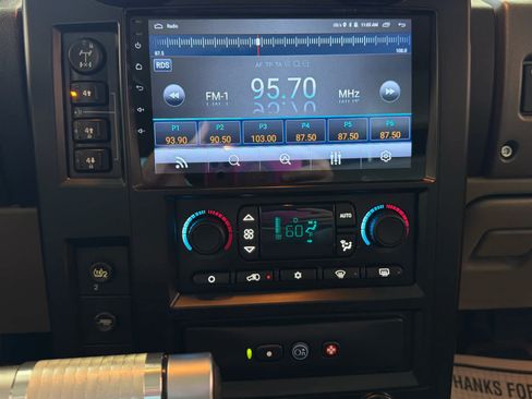 Used 2004 HUMMER H2 w/ Preferred Equipment Group AWD/4WD image 37