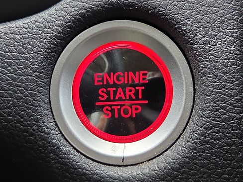 Used 2017 Honda CR-V EX image 17