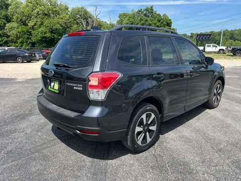 Used 2017 Subaru Forester 2.5i w/ Alloy Wheel Package AWD/4WD image 3