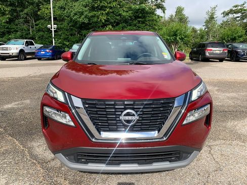 Used 2023 Nissan Rogue SV FWD image 3