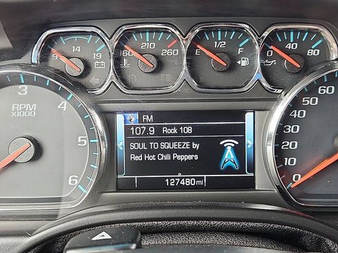 Used 2020 Chevrolet Suburban LT AWD/4WD image 30