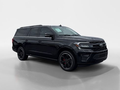 Used 2024 Ford Expedition Max Limited AWD/4WD image 7
