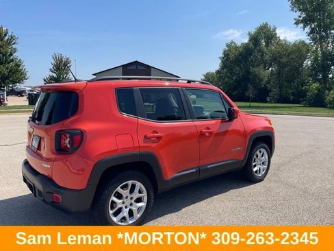 Used 2015 Jeep Renegade Latitude w/ Popular Equipment Group AWD/4WD image 3