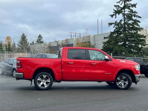 Used 2022 RAM 1500 Laramie image 3