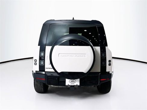 New 2026 Land Rover Defender 110 S image 6