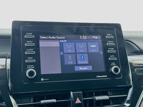 Used 2022 Toyota Camry SE w/ Convenience Package FWD image 11