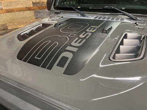 Used 2023 Jeep Wrangler Rubicon image 10