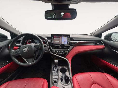 Used 2021 Toyota Camry XSE w/ Navigation Package image 13