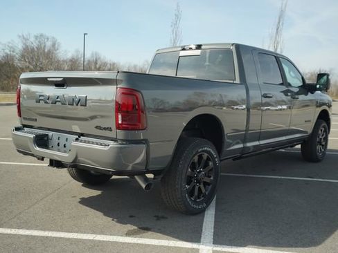 New 2026 RAM 2500 Laramie AWD/4WD image 8