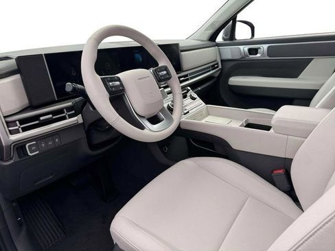 New 2026 Hyundai Santa Fe SE FWD image 14