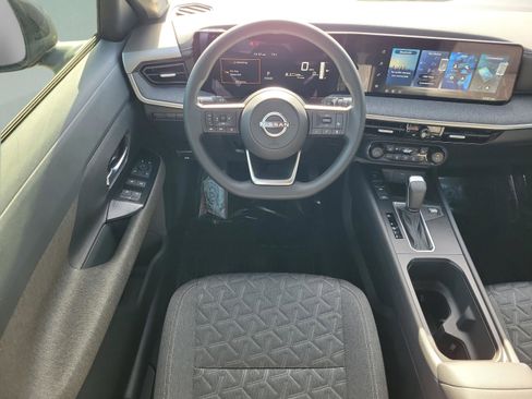 New 2026 Nissan Kicks SV image 13