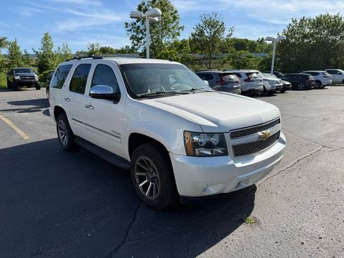 Used 2013 Chevrolet Tahoe LTZ AWD/4WD image 4