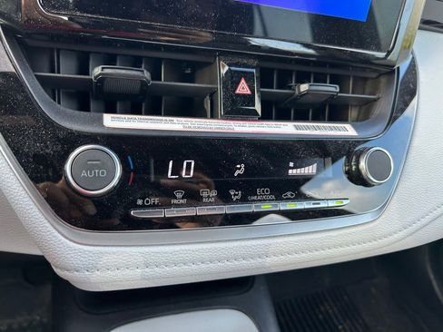 Certified 2024 Toyota Corolla SE FWD image 26