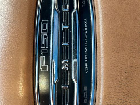 Used 2016 Ford F150 Limited w/ Trailer Tow Package image 19