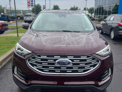 Used 2021 Ford Edge Titanium AWD/4WD image 2
