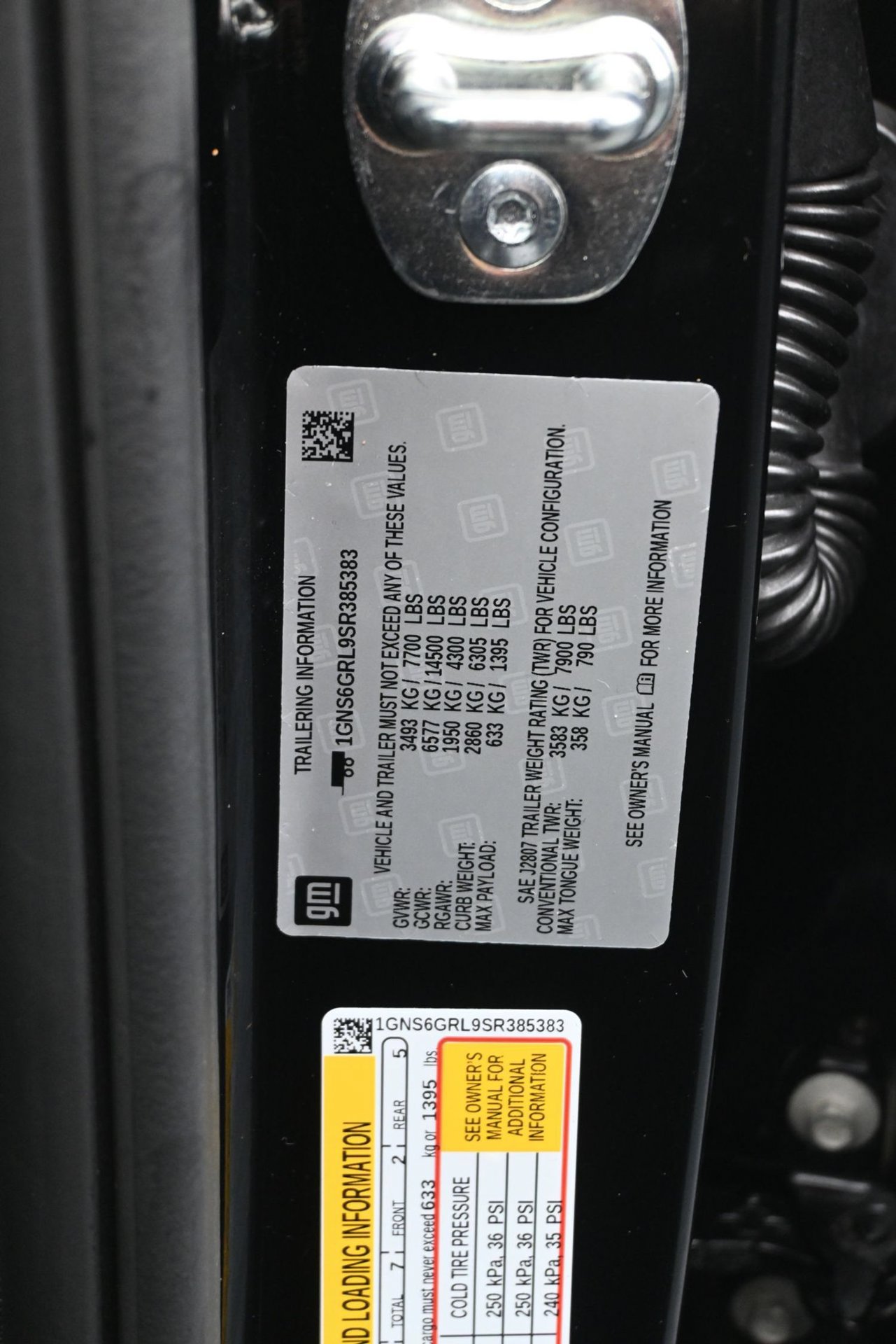 Used 2025 Chevrolet Suburban High Country AWD/4WD image 30