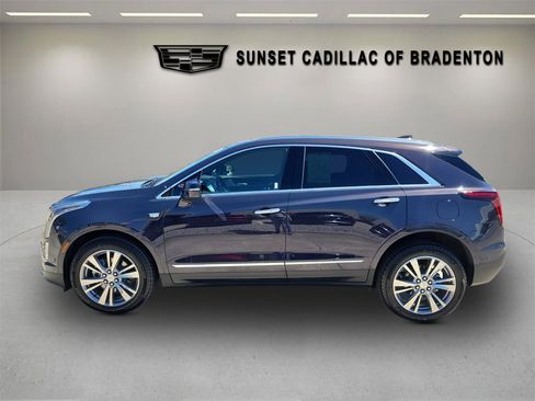 Certified 2025 Cadillac XT5 Premium Luxury w/ Technology Package AWD/4WD image 7