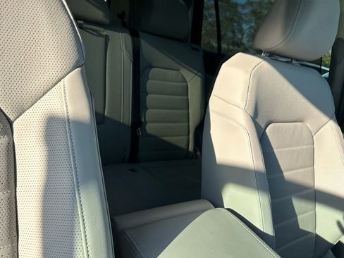 New 2026 Volkswagen Atlas SEL image 36