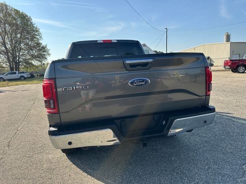 Used 2016 Ford F150 Lariat w/ Equipment Group 502A Luxury image 23