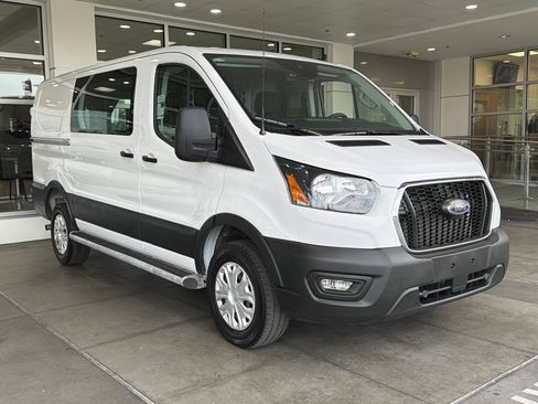 Used 2025 Ford Transit 250 Low Roof w/ Exterior Upgrade Package RWD image 6