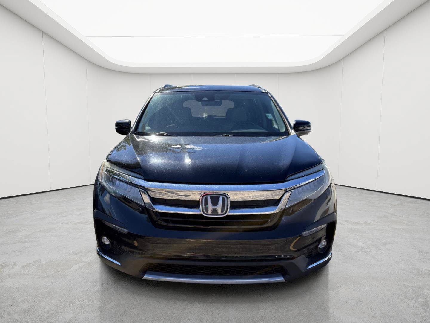Used 2019 Honda Pilot Touring image 2