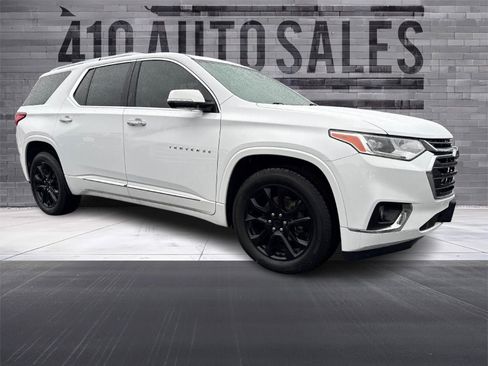 Used 2020 Chevrolet Traverse Premier image 1