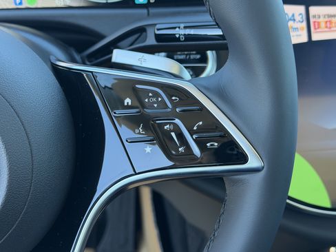 New 2026 Mercedes-Benz E 350 4MATIC Sedan image 21