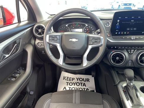 Used 2024 Chevrolet Blazer LT w/ Convenience Package image 12