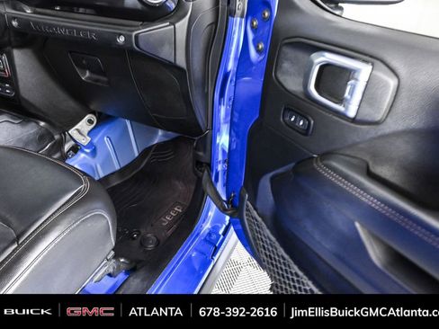 Used 2021 Jeep Wrangler Unlimited Rubicon w/ Dual Top Group image 25