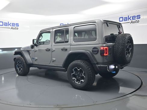 Used 2022 Jeep Wrangler Unlimited Rubicon 4xe w/ Cold Weather Group AWD/4WD image 6