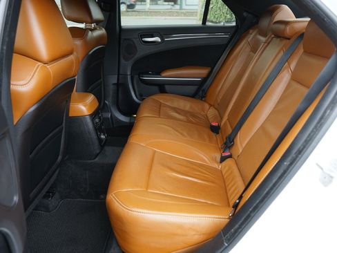 Used 2014 Chrysler 300 SRT8 w/ Leather Interior Group RWD image 23