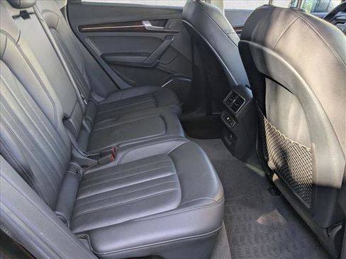 Used 2018 Audi Q5 2.0T Premium Plus w/ Premium Plus Package image 20