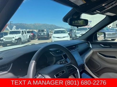 Used 2024 Jeep Grand Cherokee Limited 4xe AWD/4WD image 13