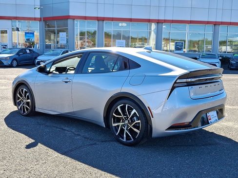 Certified 2023 Toyota Prius Prime XSE image 5