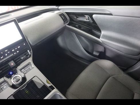 Used 2024 Toyota bZ4X XLE w/ Weather Package image 20